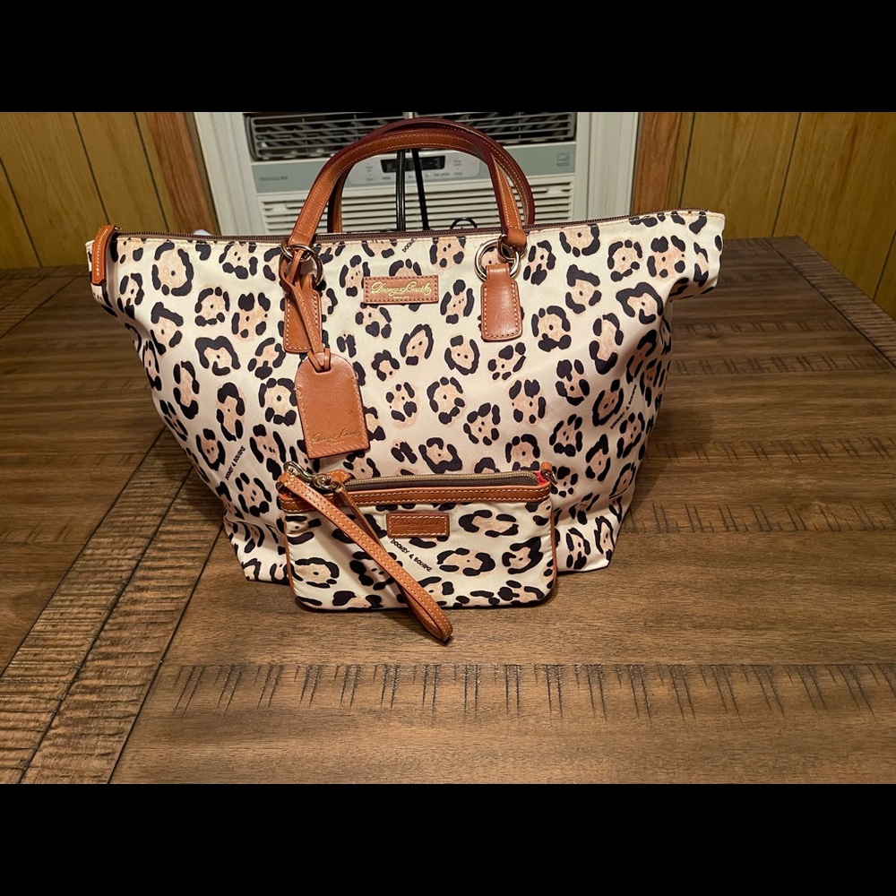 Gently used Dooney and Bourke tote